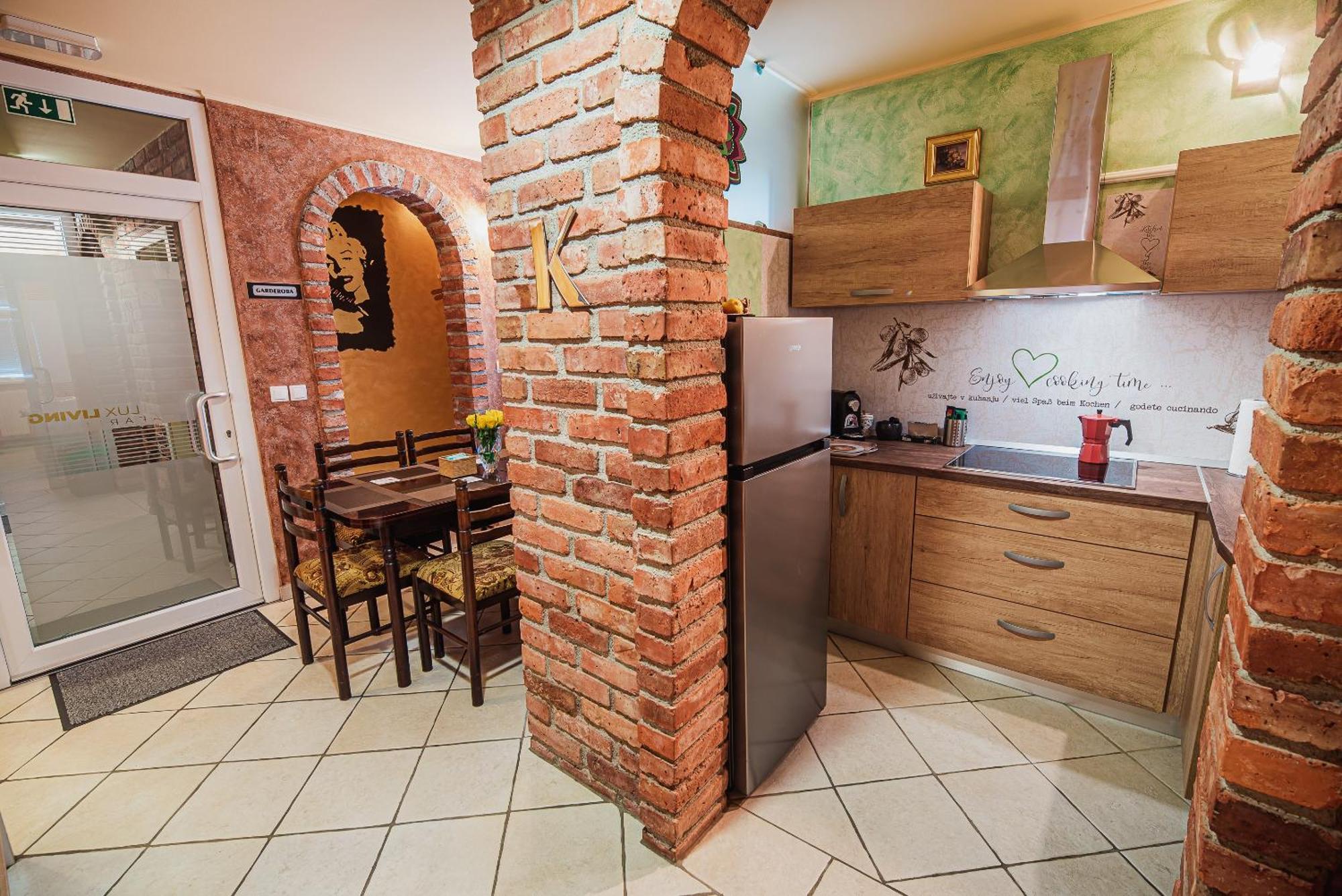 Lux Living Apartments Budič Brežice Chambre photo